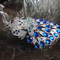 طاووس برنجی