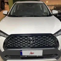 تویوتا کرولا کراس هیبرید