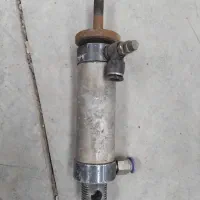 جک پنوماتیک سالم|ماشین‌آلات صنعتی|اشتهارد, |دیوار