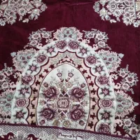 رو فرشی ریز بافت دو رو کرم و قرمز 9متری یزد