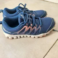 کتونی ۳۶ و ۳۷