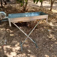 منقل پایه تاشو