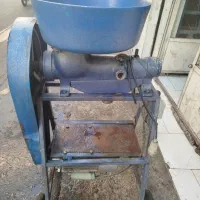 دستگاه آب میوه گیری فتح