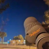 دوربین دوچشمی