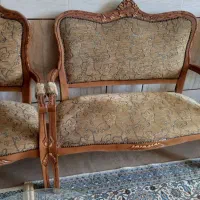 مبل سلطنتی چوبی و مبل راحتی