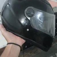 کلاه کاسکت Sabrinas تمیز  در حد نو