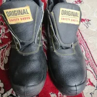 کفش ایمنی جلو فلزی