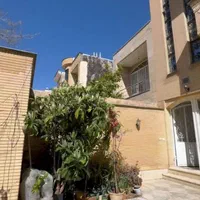 فروش خانه ویلایی دو طبقه واقع در  شهرک گلستان|فروش خانه و ویلا|شیراز, غدیر جنوبی|دیوار