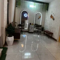 واحد تجاری/مناسب سالن زیبایی|اجارهٔ دفتر کار، اتاق اداری، مطب|بروجرد, |دیوار