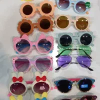 عینک بچه گونه نو همه باهم یکجا