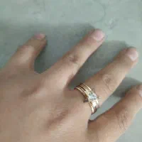 انگشتر و گردنبند