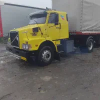 فروش یک دستگاه کامیون وولو