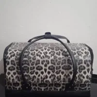 فروش لوازم ناخن|آرایشگاه و سالن‌های زیبایی|فومن, |دیوار