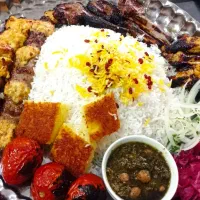 رستوران‌عمارت اماده همکاری