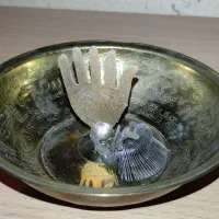 جام مسی ،تاس نوزاد چهل کلید