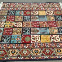 دو عدد فرش ۶ متری و یک ۴ متری
