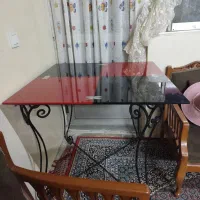 میز نهار خوری بدون صندلی