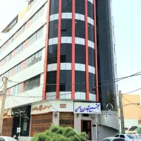 استخدام منشی مسلط به کامپیوتر