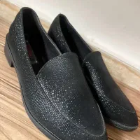 تعدادی کفش و نیم بوت  زنانه