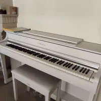 پیانو YAMAHA clp845 در حد نو