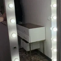 آینه قدی چراغ دار