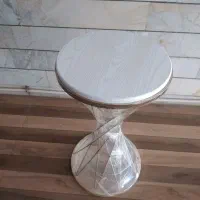 میز کنار سالن