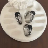 انگشتر اسکلتی