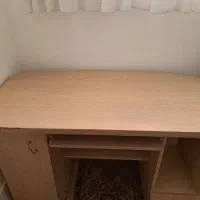 میز کامپیوتر