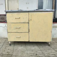 کابینت فلزی سالم