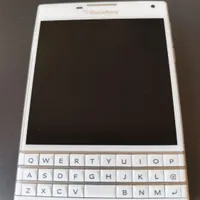 گوشی بلک بری پاسپورت BlackBerry Passport|موبایل|تهران, نواب|دیوار
