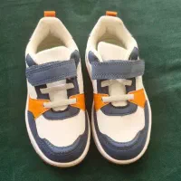 کفش بچه گانه لوپیلو سایز ۲۵ کاملا نو