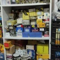 فروش لوازم یکی عمده برای تعقیر شغل زیر قیمت بازار