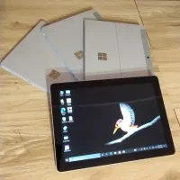 سرفیس گو با رم ۸