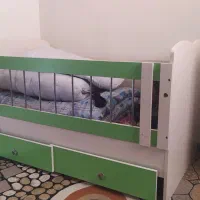 تخت خواب بچه باتشک