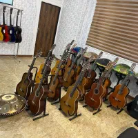 گیتار یاماها باآموزش کالیمبا ارگ ستار