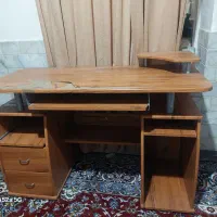 میز کامپیوتر
