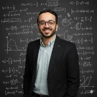 معین کرمی دهم