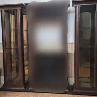 ویترین پذیرایی آهنی شیشه ای