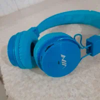 هدفون آبی نو