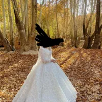 لباس عروس نونو با تور و تاج