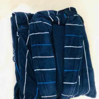حوله تن‌ پوش سورمه ای کاملا نو