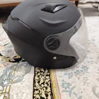 کلاه کاسکت مشکی در حد