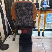 صندلی برقی ارایشگاه|آرایشگاه و سالنهای زیبایی|شیراز, بعثت|دیوار