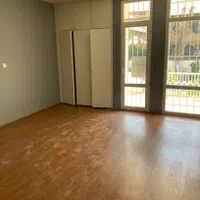 ویلایی۲۸۰متری۴خواب بازسازی شده1 از3|اجارهٔ خانه و ویلا|تهران, شهرک غرب|دیوار