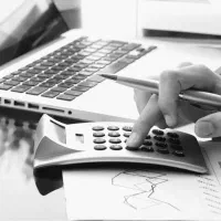 خدمات حسابداری پاره‌وقت عصرها- مسلط اکسل وراهکاران