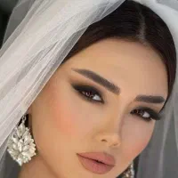 تخفیف 30درصدی عروس میکاپ و شنیون و رنگ و لایت .