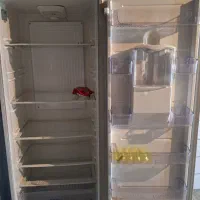 یخچال فریزر لایف