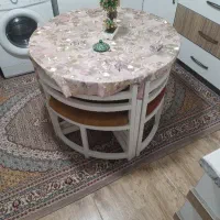 میز ناهار خوری گرد