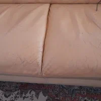مبل چرم اصل کرم