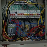 برق کار ساختمان و نصاب سیستم های امنیتی و حفاظتی
